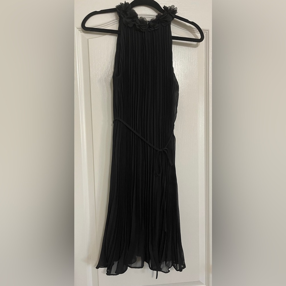 Nicole Miller New York Pleated Black Dress Size Small NWT